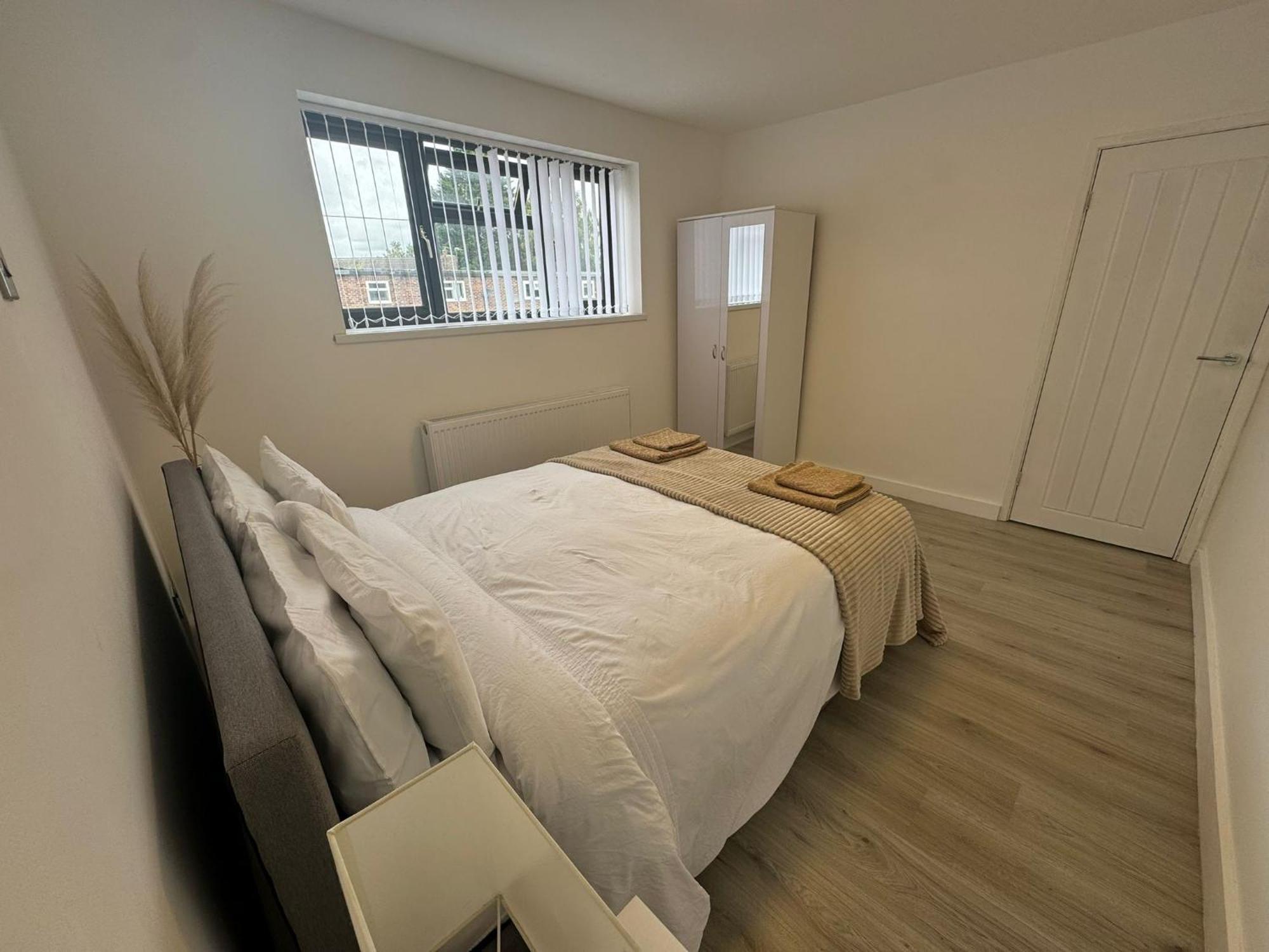 Superb Cozy House In Warrington 빌라 외부 사진